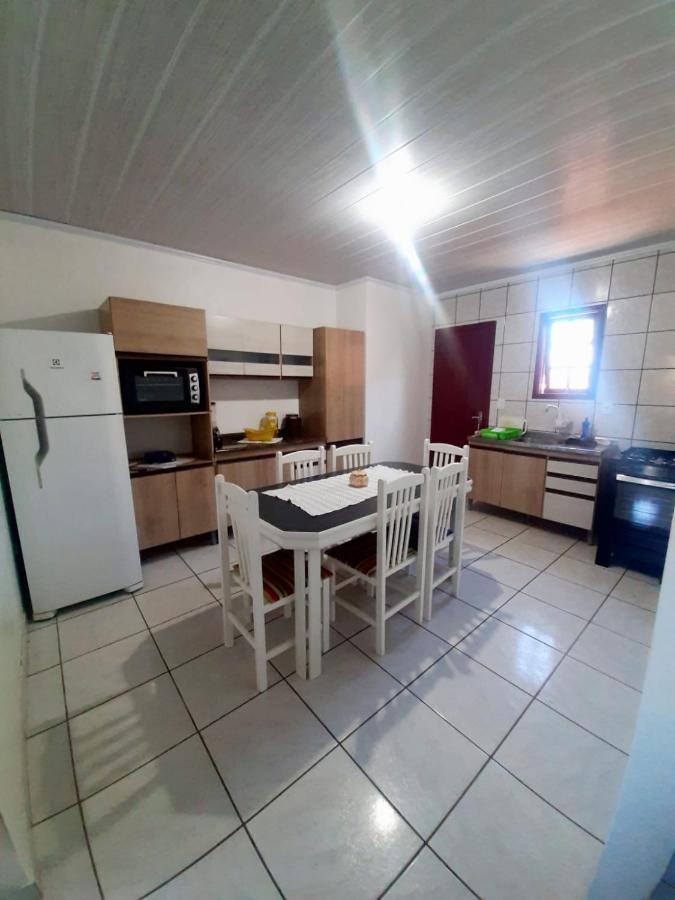 Residencial Familia Milani 100 Metros Do Mar Torres Apartment Ngoại thất bức ảnh